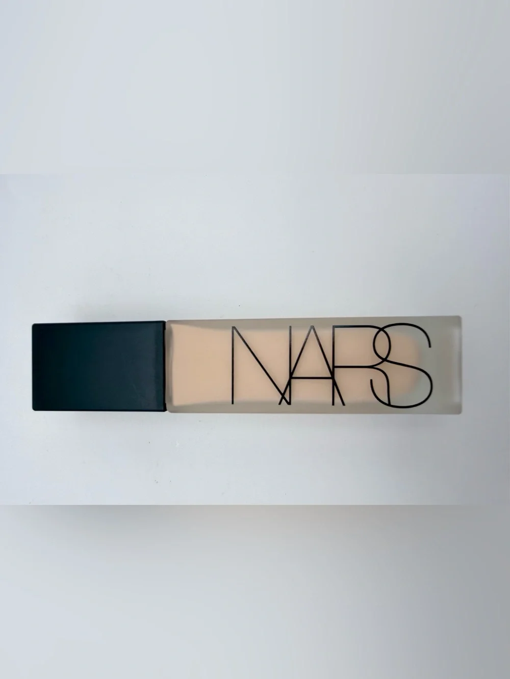 NARS Natural Matte Longwear Foundation in L1 OSLO